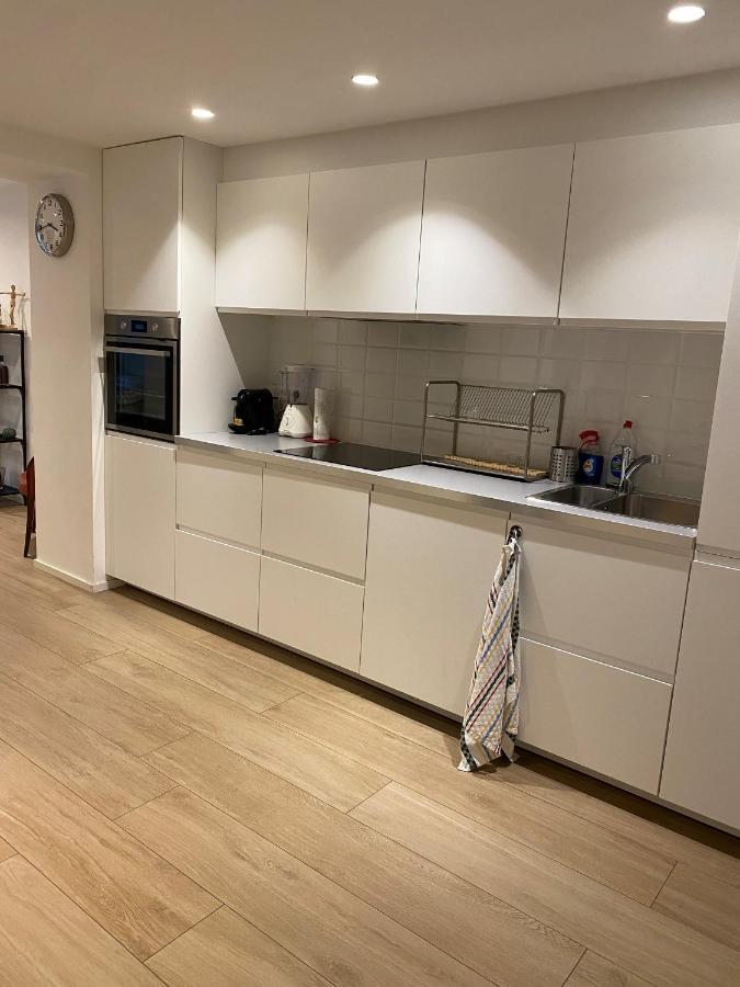 Amazing Flat In Front Of Bois De La Cambre Bruxelas Exterior foto